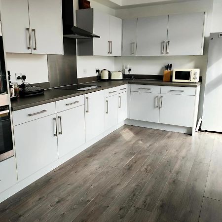 Wentworth Road Accomodation ドンカスター エクステリア 写真